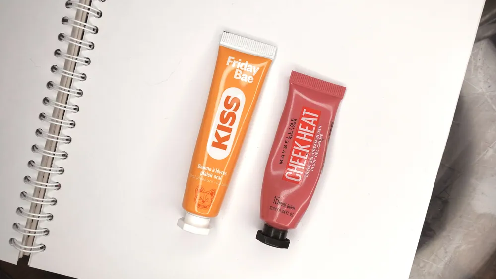 Shunga Divine Oral Pleasure Gloss, Yovee и Friday Bae Kiss — фото 5