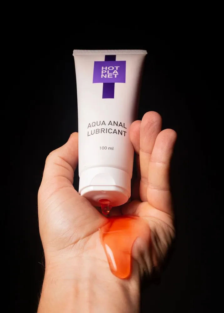 Hot Planet Aqua Anal