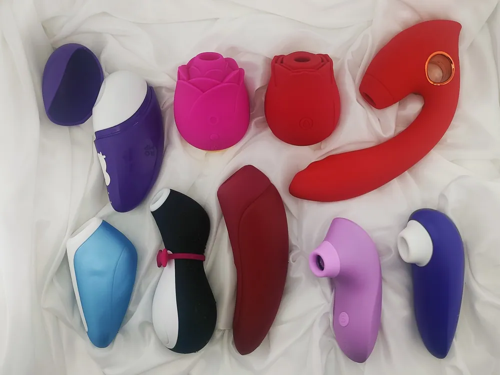 Вакуумные стимуляторы Satisfyer, Womanizer и другие: сравнение