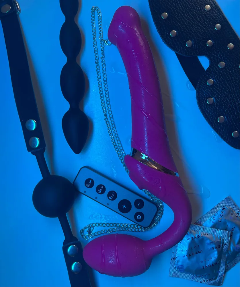 Strap-on-me Multi Orgasm