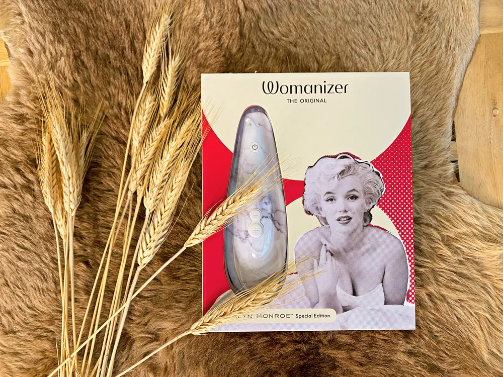 Womanizer Marilyn Monroe Special Edition — фото 2